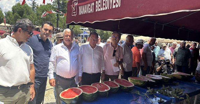 Oteller yılda 17,5 milyon kg kavun ve karpuz tüketiyor