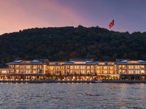 Mandarin Otel için yıkım kararı!