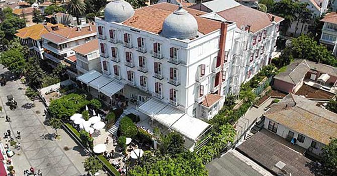 Tarihi Splendid Oteli kapanıyor mu?