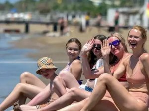 Türkiye'de bir haftalık uçak ve tatil 26 bin lira