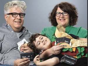 Yedi yaşındaki çocuk Taco vs. Burrito ile milyoner oldu