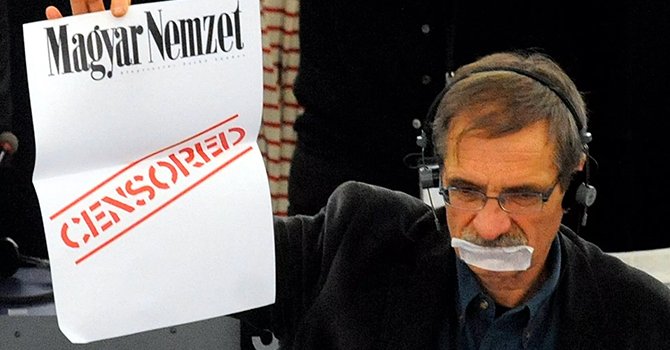 AB'nin çığır açan medya yasası yürürlüğe girdi