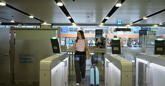 Sabiha Gökçen'de "Biniş Kartı Doğrulama Sistemi" başladı
