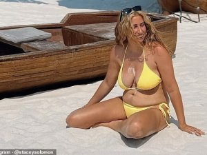 Stacey Solomon’un Türkiye tatili İngiliz medyasında