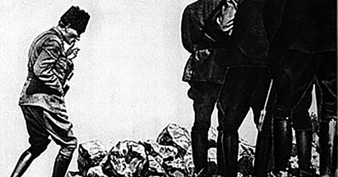 Bugün, 26 Ağustos 1922 Büyük Taarruz'un yıldönümü