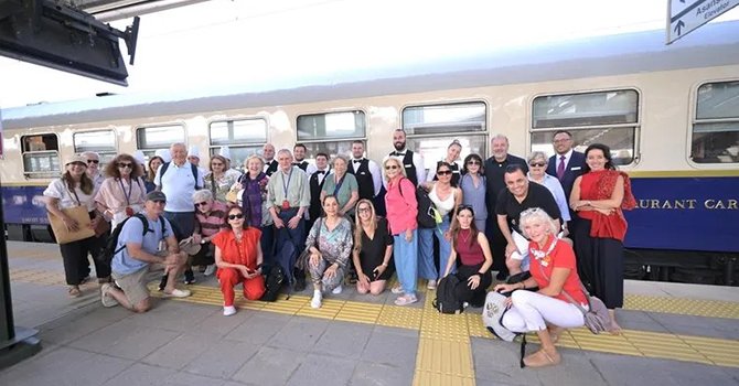 İstanbul'dan Paris'e nostaljik yolculuk