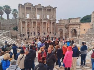 Müze ve ören yerleri 9 milyar 432 milyon lira kazandırdı