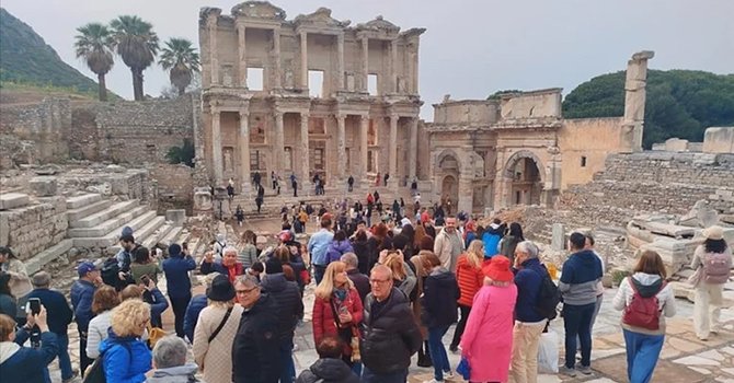 Müze ve ören yerleri 9 milyar 432 milyon lira kazandırdı