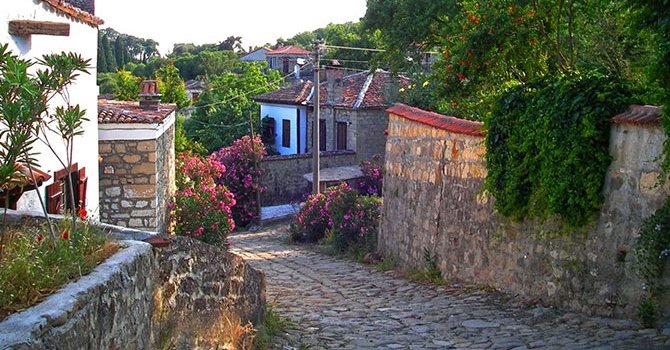 Adatepe, Ege’nin saklı cennetinde unutulmaz bir köy