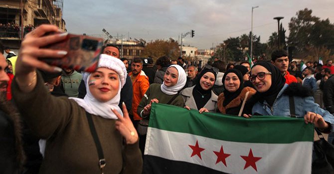 Avrupa'ya iltica başvurularında belirgin düşüş