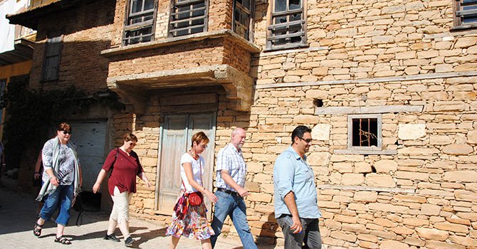 Taşağıl'daki taş evler köy evi turizmine rol model oldu