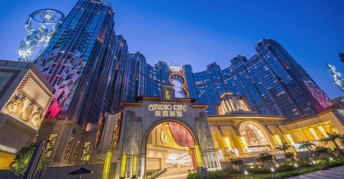 Kumar merkezi Makao'da dünyanın ilk tatil hastanesi açıldı