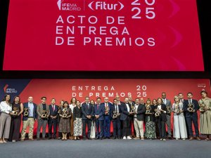 FITUR, yıllık ödül töreninde küresel turizm sektörünü kutladı