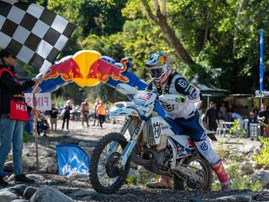 Sea To Sky Enduro Motosiklet Yarışı galibi Alman