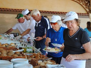 Side'nin sonbaharda gözde turistleri yaşlı Almanlar oldu