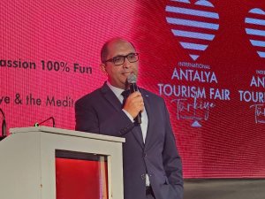 Önder Sancarbarlaz: "Türkiye hedefimiz 10 milyon turist"