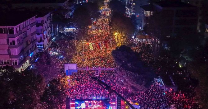 Bağdat Caddesi'nde Cumhuriyet Bayramı coşkusu