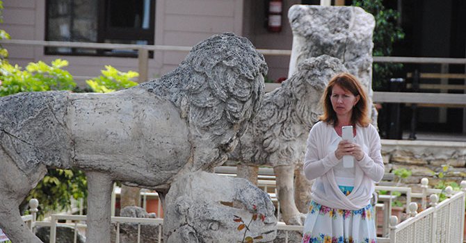 2 Roma Aslanı Alman turistlerden yoğun ilgi görüyor