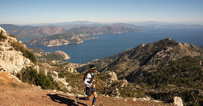 Marmaris Ultra Trail'de dereceye girenler ödüllendirildi