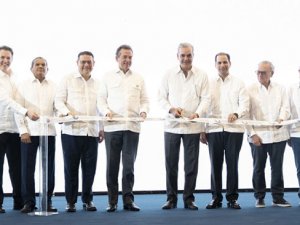 Dominik havaalanında makro lojistik merkez