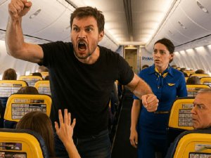 Fransa’dan uçakta taşkınlık çıkaran yolculara ağır yaptırımlar