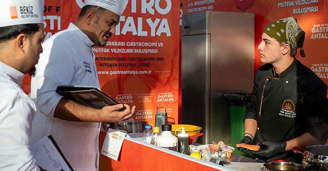 Şeflerin buluşma noktası GastroAntalya başladı
