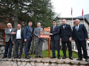 Ormana'ya ''En İyi Turizm Köyü'' tabelası asıldı