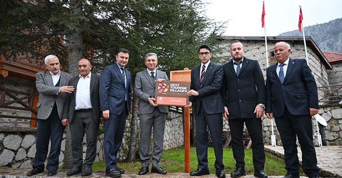 Ormana'ya ''En İyi Turizm Köyü'' tabelası asıldı