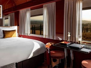 La Dolce Vita, rüya gibi trende yılbaşı partisi