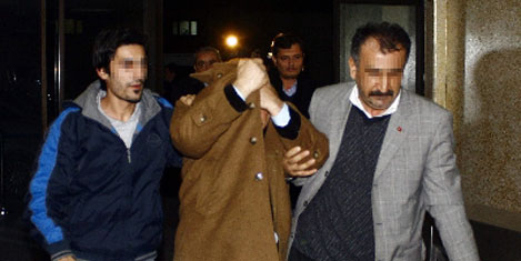 Havalimanında rüşvet operasyonu