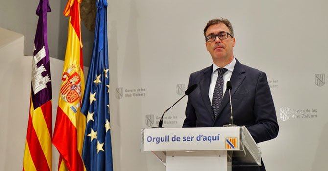 Balear Adaları, Uber'in araç artırmasına karşı