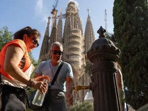 İspanya aşırı sıcaklara karşı sığınak ağı kuruyor