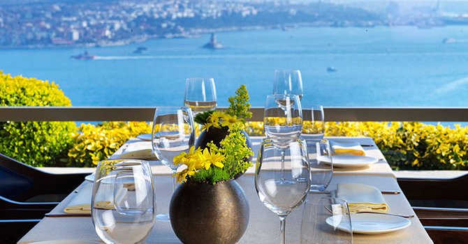 Izaka Terrace’ta Lezzet ve Eğlence Dolu Yılbaşı