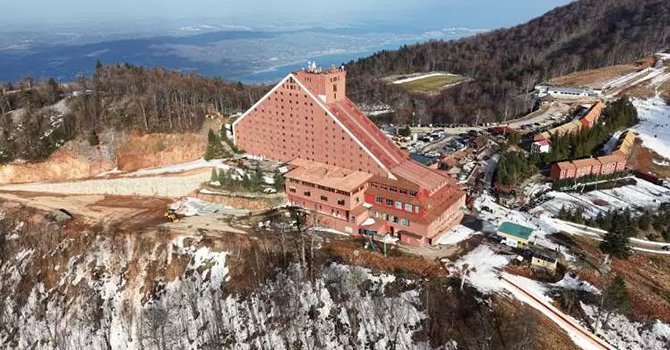 Kartepe The Green Park oteli mühürlendi