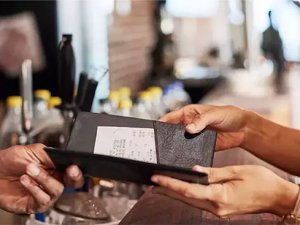 Restoranlarda servis ücreti yüzde 30'u buldu