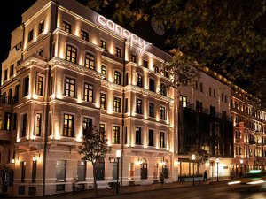 Canopy by Hilton Otelini Taksim 360 açıldı