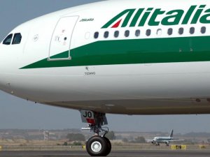 Hükümet Alitalia'nın İtalyan kalmasını istiyor