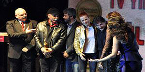 TV'nin 2010 yıldızları belli oldu