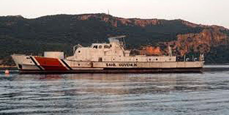 Sahil botu, turizm için batırıldı