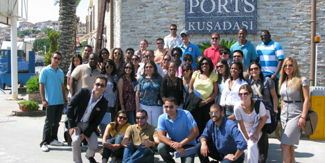 Amerikalı öğrenciler Ege Portsda
