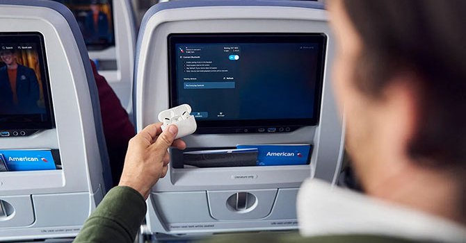 American Airlines, koltuk arkası ekranlarını geri getiriyor