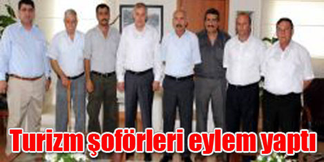 Turizm şoförleri 3 saat iş durdurdu
