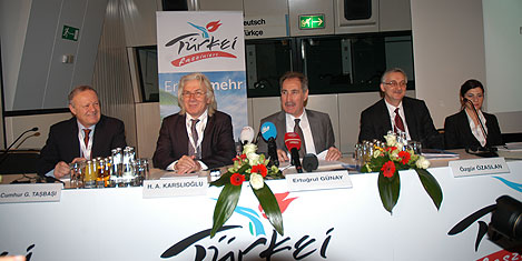 Günay: Almanlara çağrı yaptı