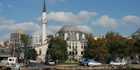 Azapkapı camisine restorasyon