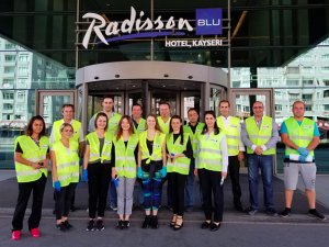 Çöp toplayarak Kayseri’ye sahip çıkıyoruz