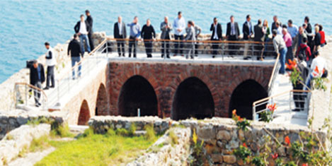 Hasan Sipahioğlu, rehber oldu