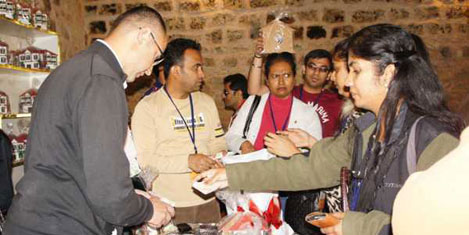 Araplar İstanbul'da, AVM'ler coştu