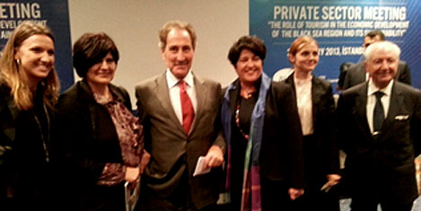 Günay: Yeni yüzyılı turizm kuracak