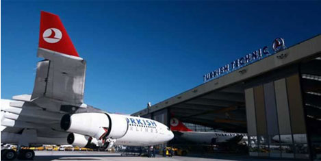 Kuşlar THY uçağını geri döndürdü