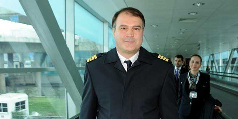 Kaçırılan THY pilotları tez oldu